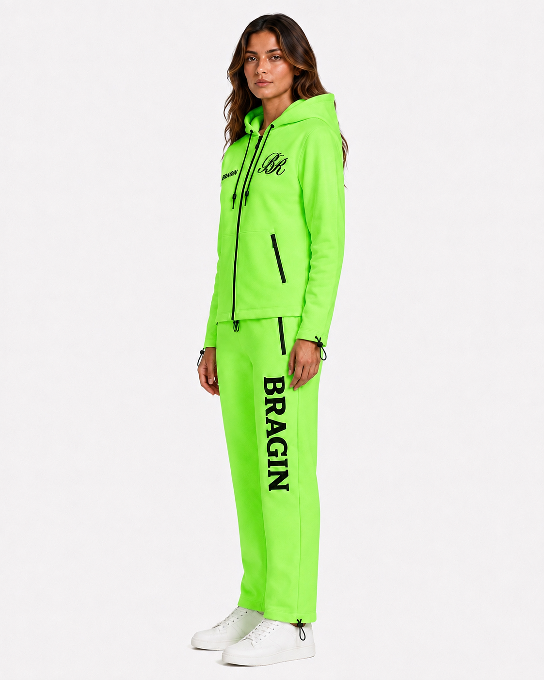 Woman sport suit