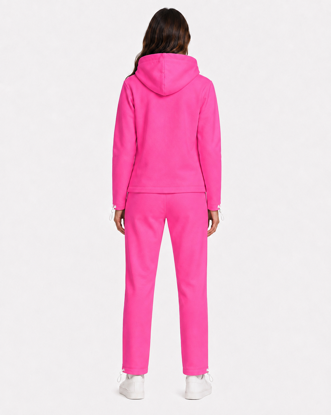 Woman sport suit
