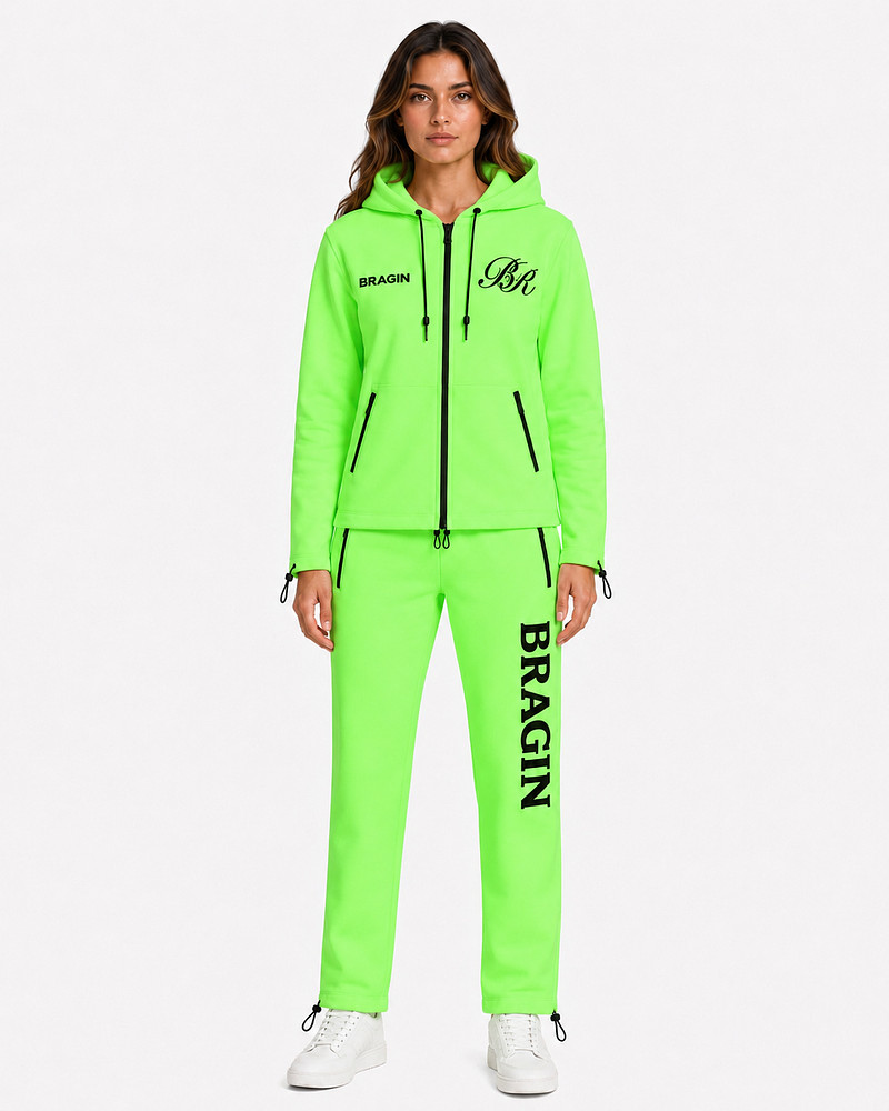 Woman sport suit