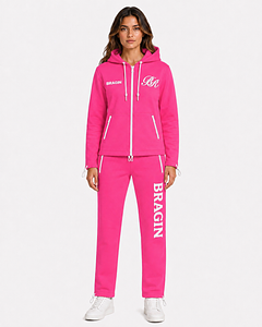 Woman sport suit