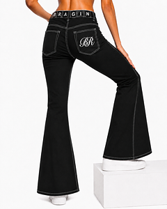 Woman 70s flared jeans